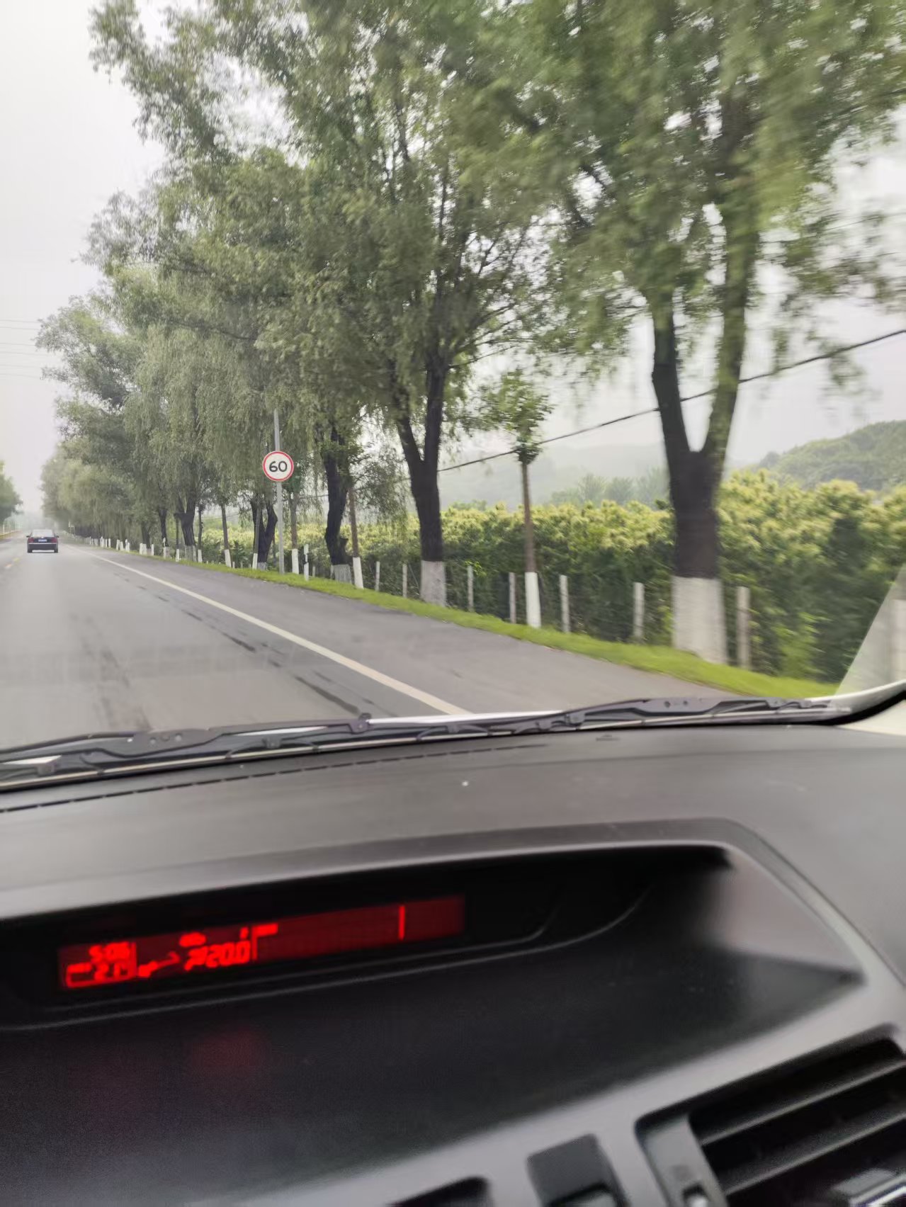 路上风景三.jpg